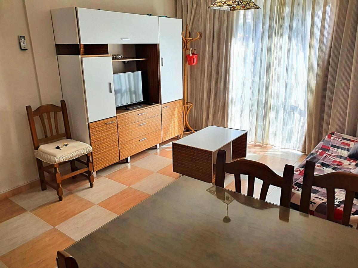 Apartamento Un Dormitorio En Бенідорм Екстер'єр фото